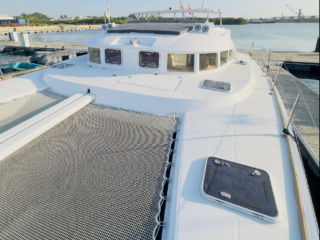 Alquiler embarcacion para 15 personas en cartagena