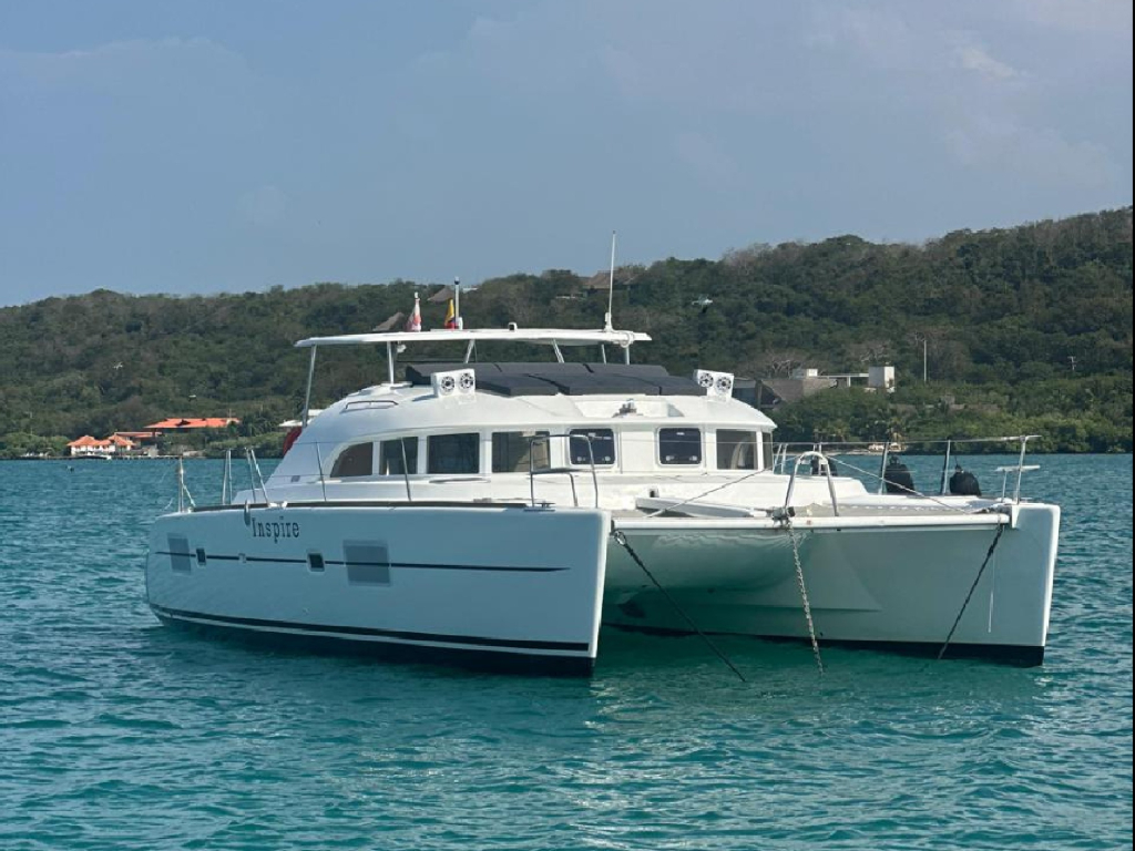 Alquiler embarcacion para 15 personas en cartagena