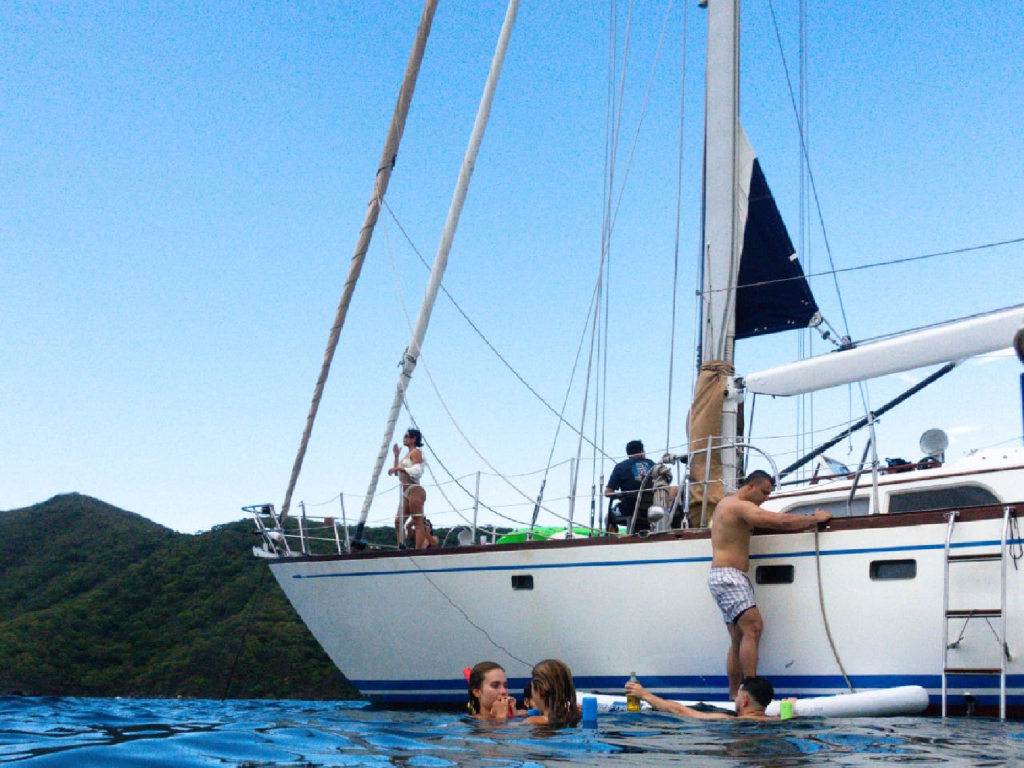 Parque tayrona en velero