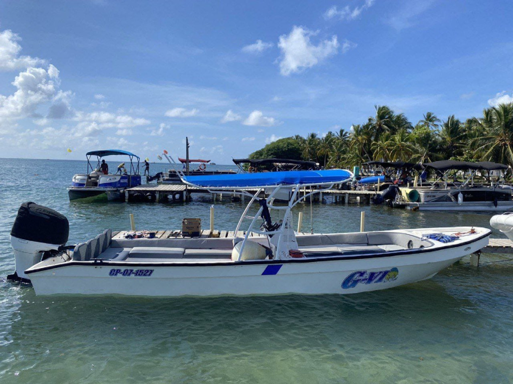 Alquiler lancha en San Andres para 18 personas
