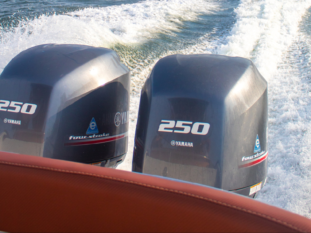 alquiler lancha para 15 personas en Cartagena