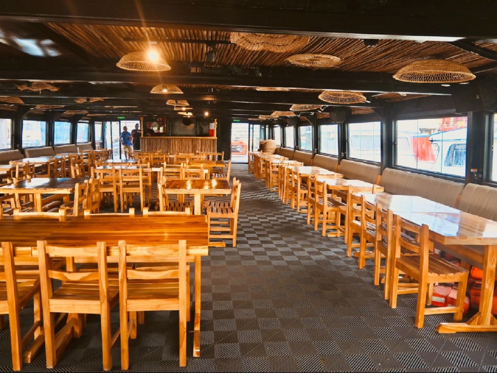 barco volar tour atardecer