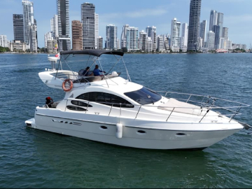 Yate Azimut 39 pies