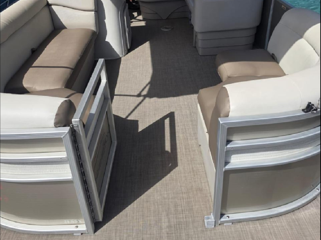 alquiler ponton para 10 personas en San Andres