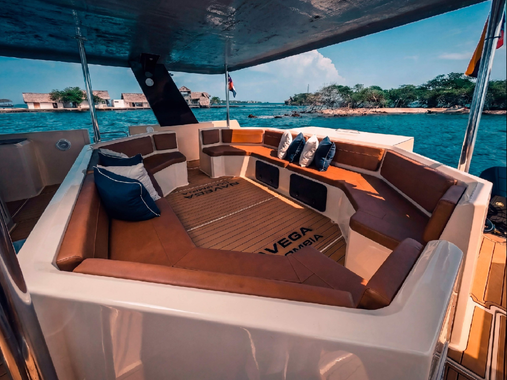 alquiler catamaran para 40 personas en catamaran