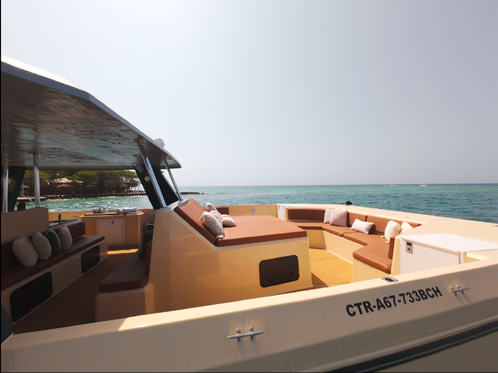 alquiler catamaran para 40 personas en catamaran