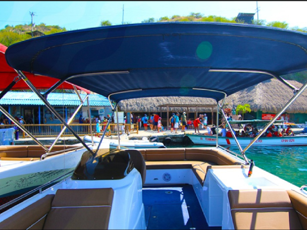 alquiler ponton en santa marta