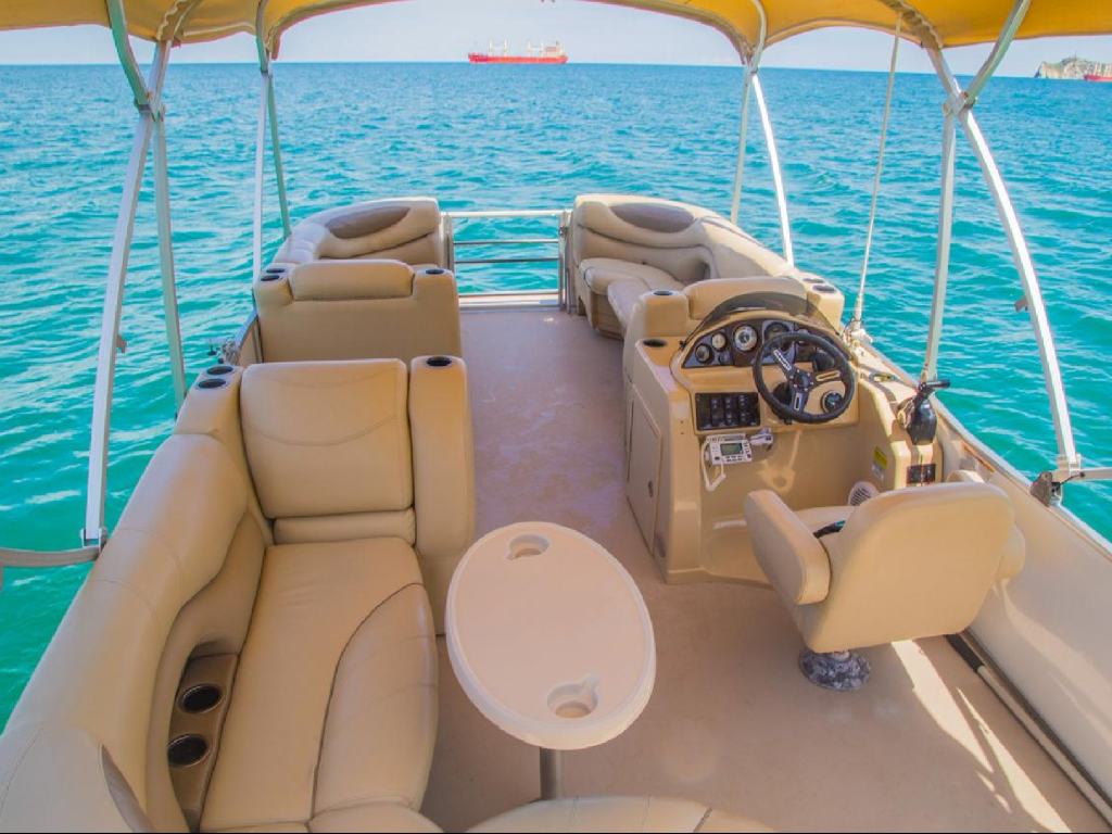 Alquiler ponton para 12 personas en Santa Marta