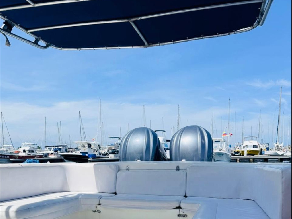 mini yate para 15 pasajeros en santa marta